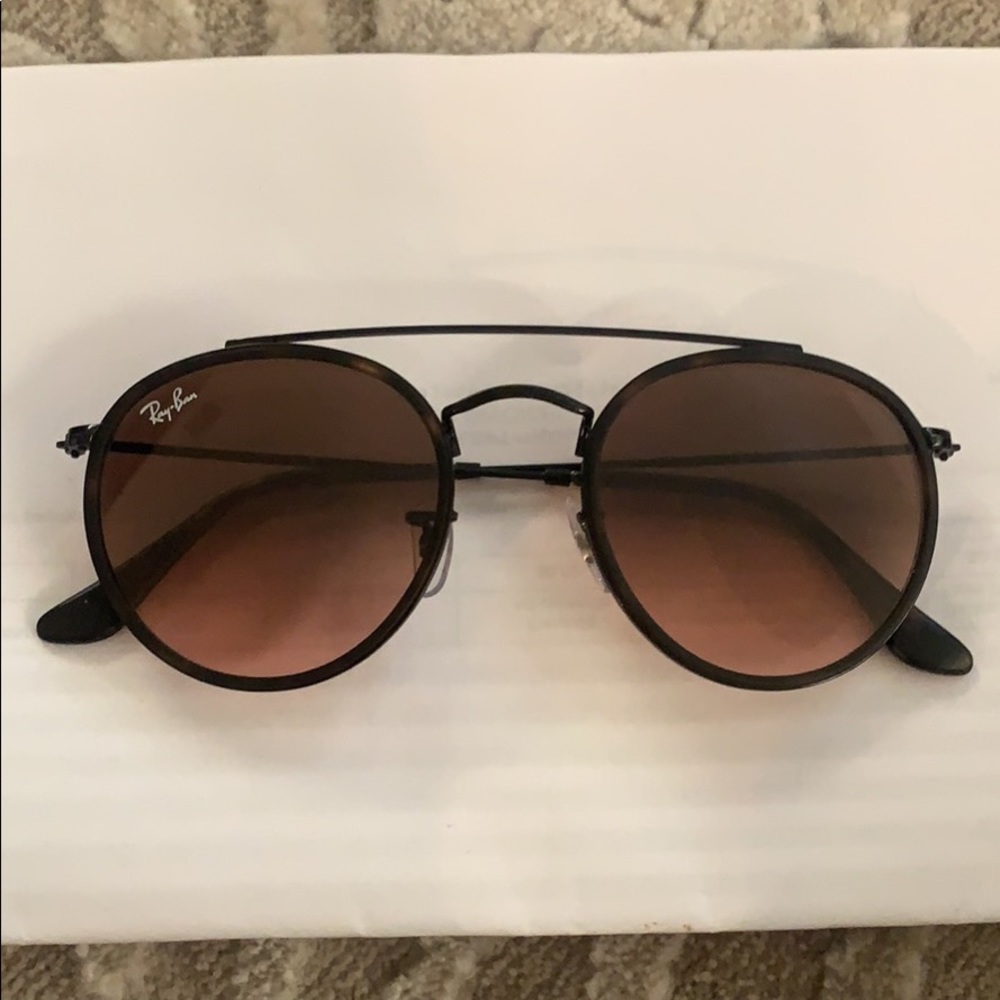 !!NEW!!! Ray Bans Black Frame Aviators!!